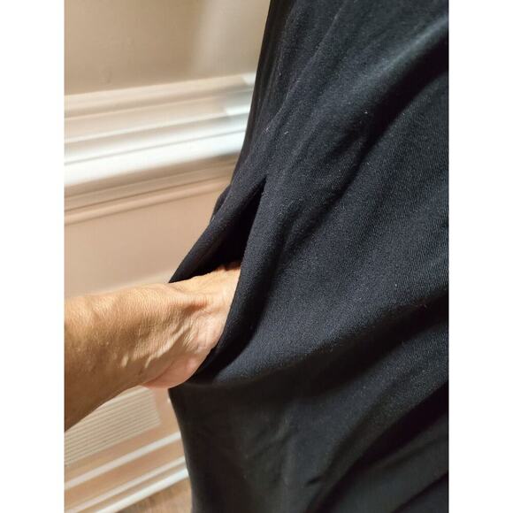 H&M Women's Solid Black 100% Viscose Half Sleeve Knee Length Dress Size Small - Picture 7 of 12